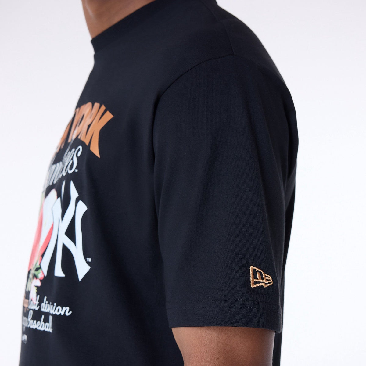 New Era - MLB Fruit Graphic Tee - New York Yankees