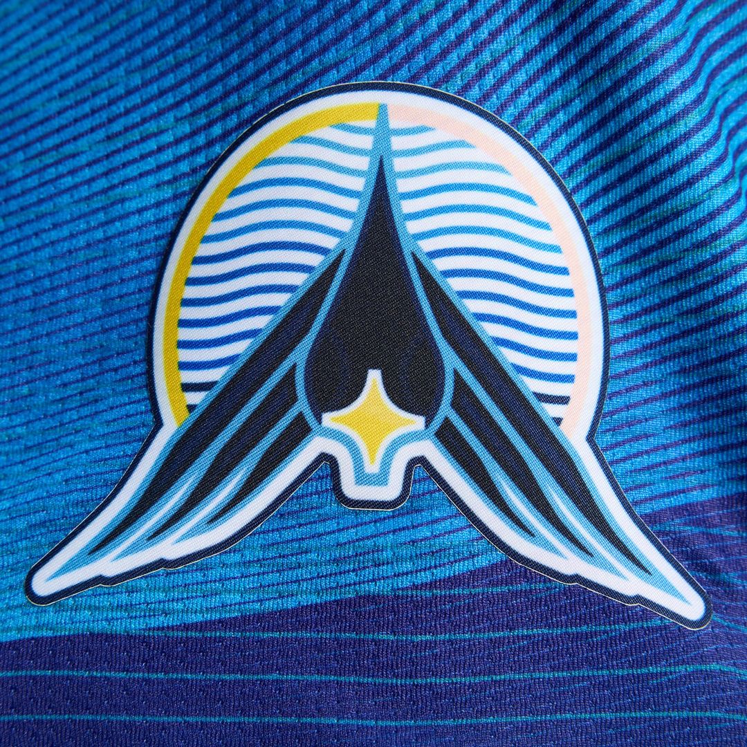 Minnesota Twins Nike City Connect Limited Jersey - Royal