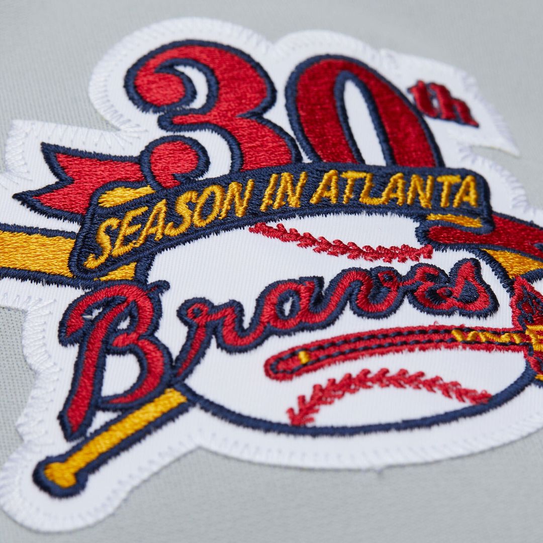 Atlanta Braves Chipper Jones Mitchell & Ness 1995 Throwback Authentic Jersey - Gray