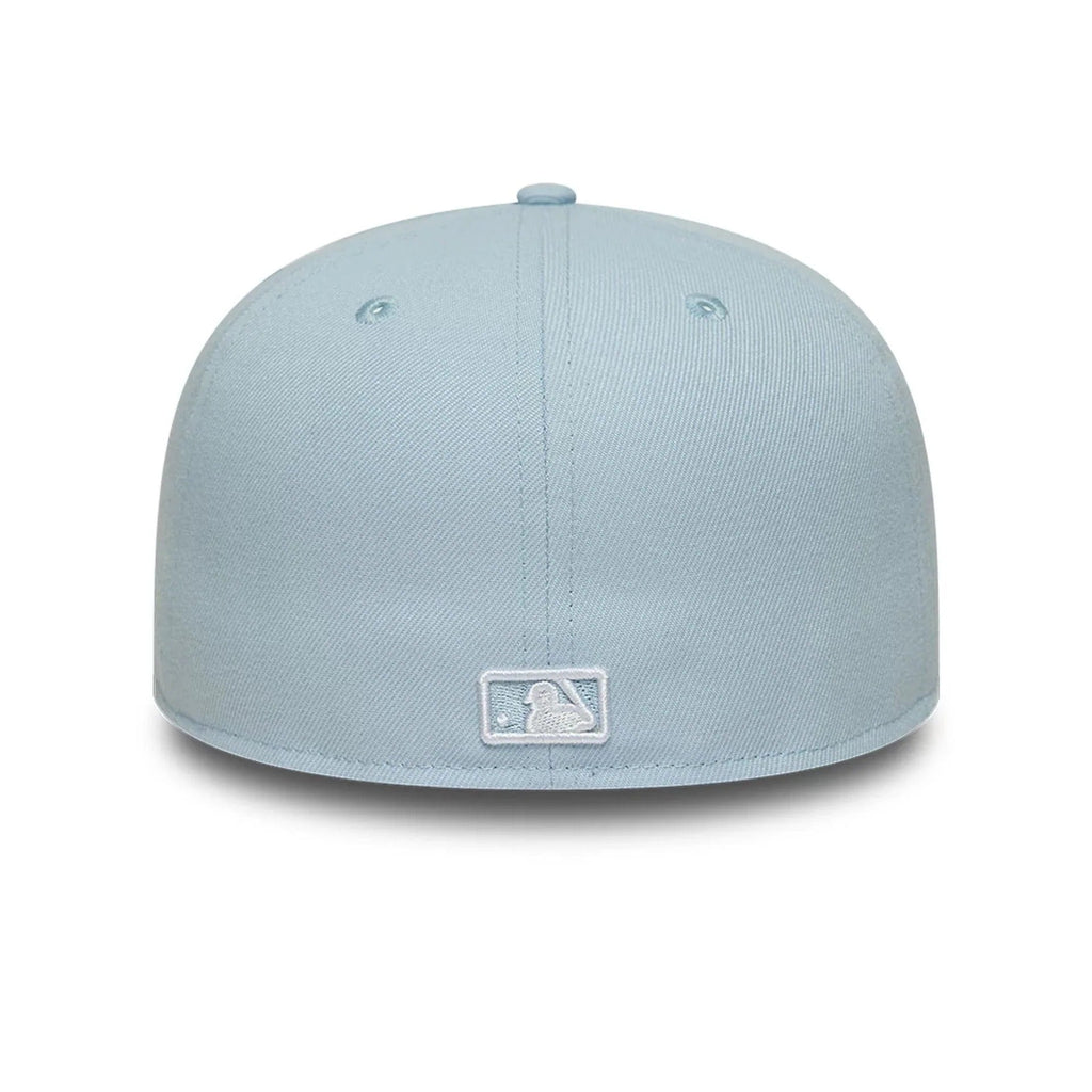 New York Yankees MLB League Essential 59FIFTY Fitted Cap New Era Light Blue