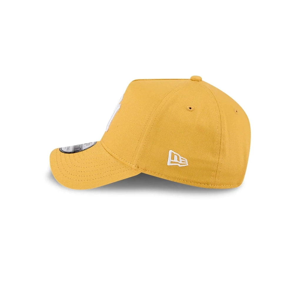 New York Yankees MLB Script A-Frame Snapback New Era Yellow