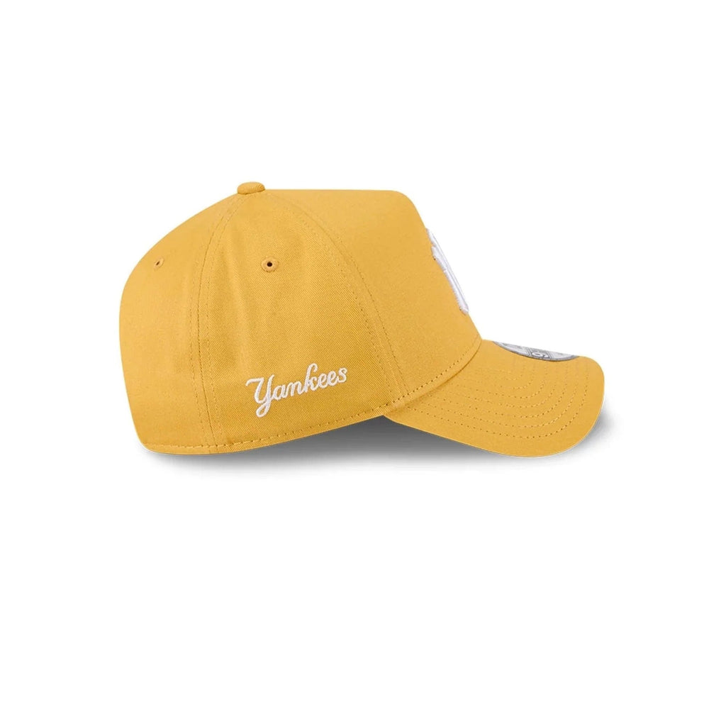 New York Yankees MLB Script A-Frame Snapback New Era Yellow